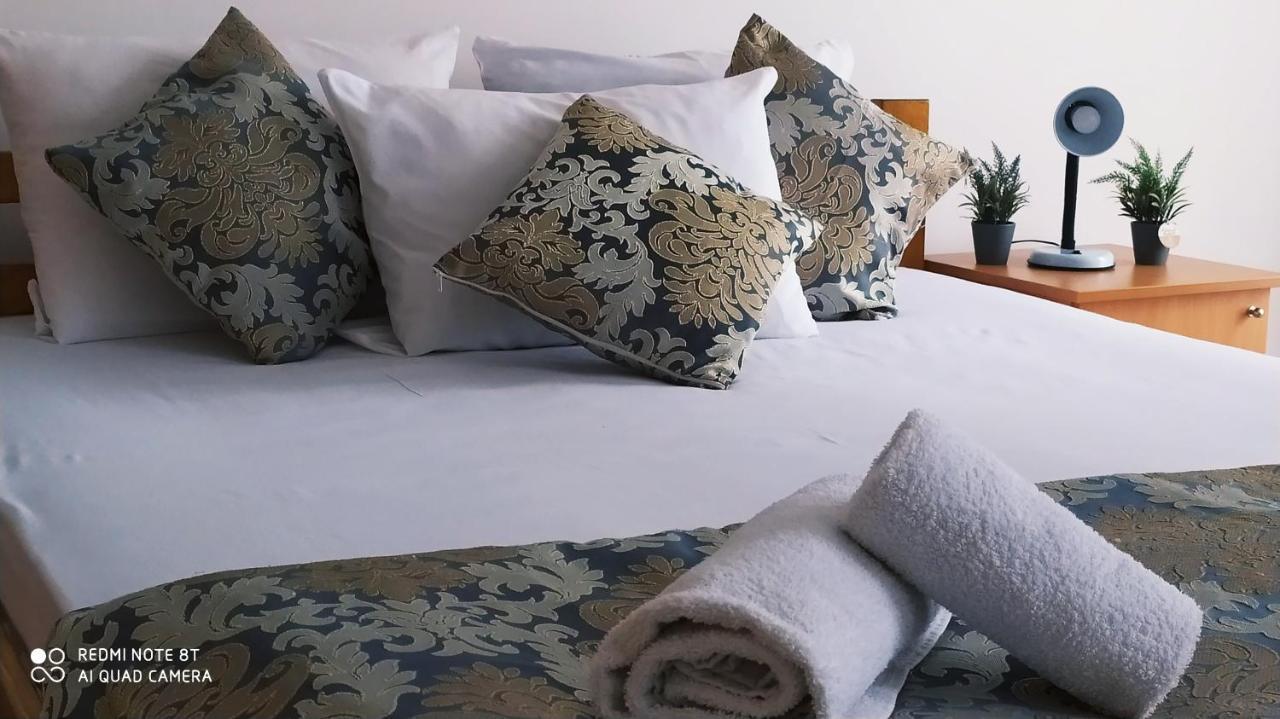 Apartmani - Vila Kovilje Banja Koviljača Esterno foto