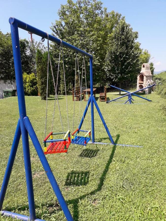Apartmani - Vila Kovilje Banja Koviljača Esterno foto
