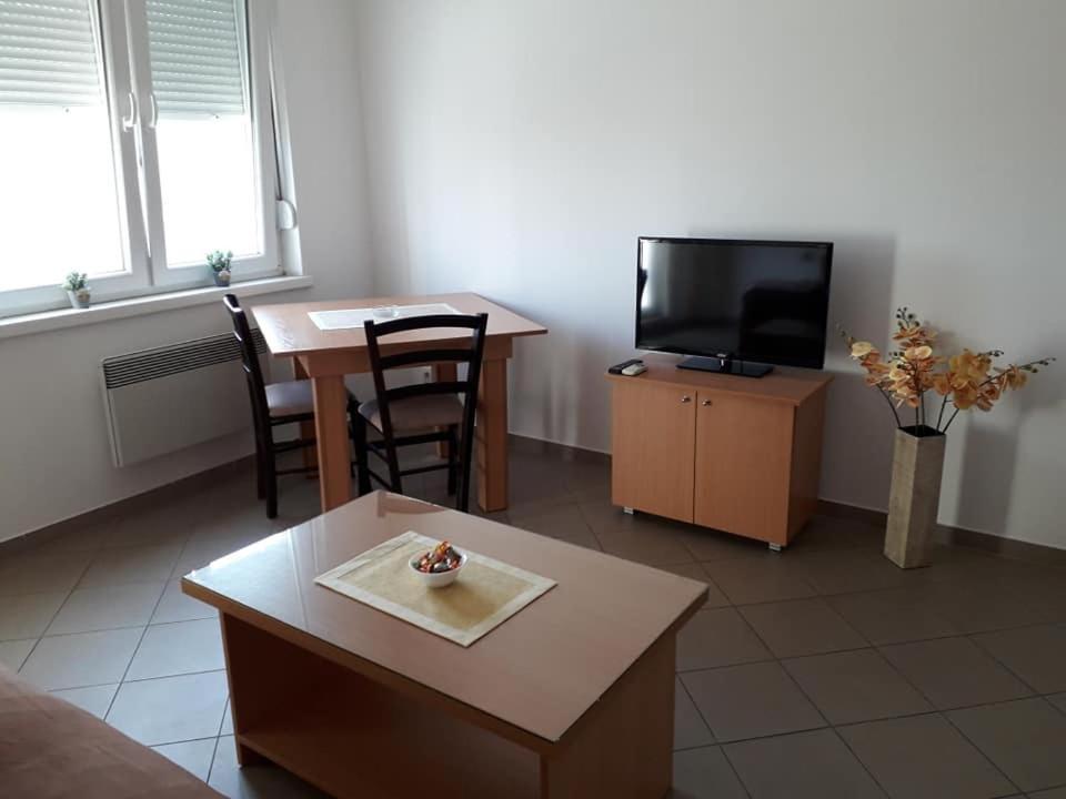 Apartmani - Vila Kovilje Banja Koviljača Esterno foto